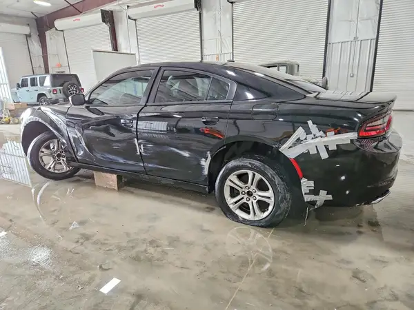 2C3CDXBG9JH309505 2018 DODGE CHARGER - Image 2