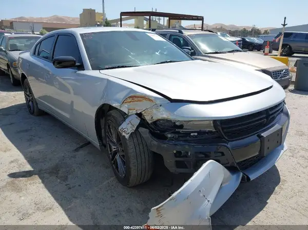 2C3CDXBG9KH576807 2019 DODGE CHARGER - Image 1