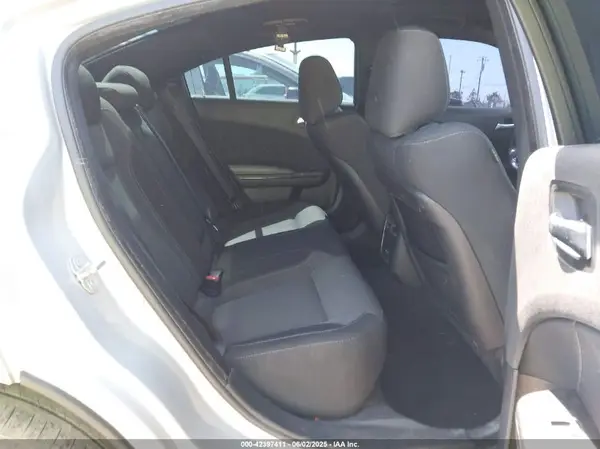 2C3CDXBG9KH576807 2019 DODGE CHARGER - Image 8