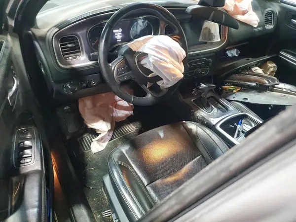 2C3CDXBG9KH588651 2019 DODGE CHARGER - Image 8