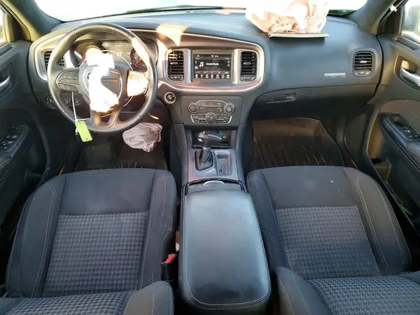 2C3CDXBG9KH599438 2019 DODGE CHARGER - Image 8