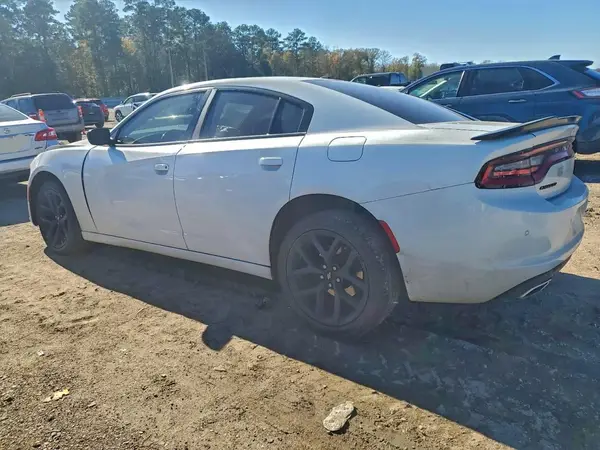 2C3CDXBG9KH631952 2019 DODGE CHARGER - Image 2