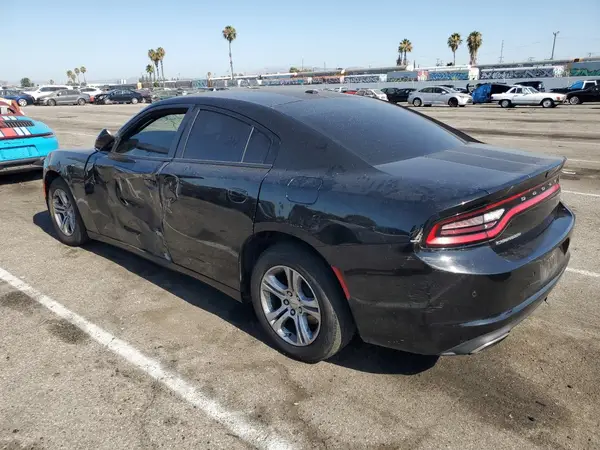 2C3CDXBG9KH640148 2019 DODGE CHARGER - Image 2