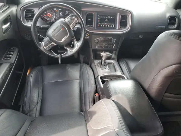 2C3CDXBG9KH643664 2019 DODGE CHARGER - Image 8
