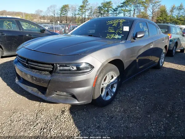 2C3CDXBG9KH643762 2019 DODGE CHARGER - Image 2