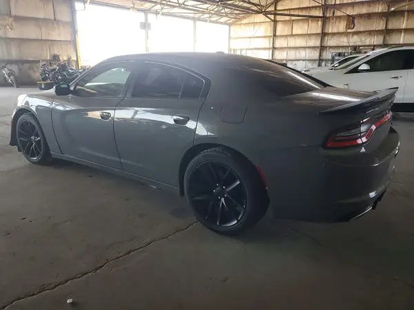 2C3CDXBG9KH650436 2019 DODGE CHARGER - Image 2