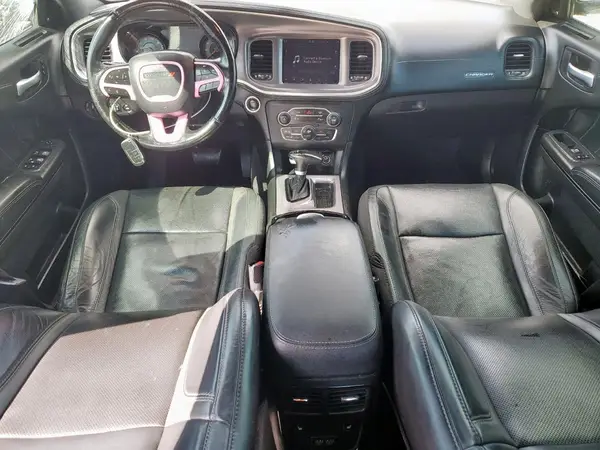 2C3CDXBG9KH676647 2019 DODGE CHARGER - Image 8