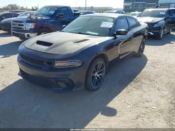 2C3CDXBG9KH699507 2019 DODGE CHARGER - Image 2