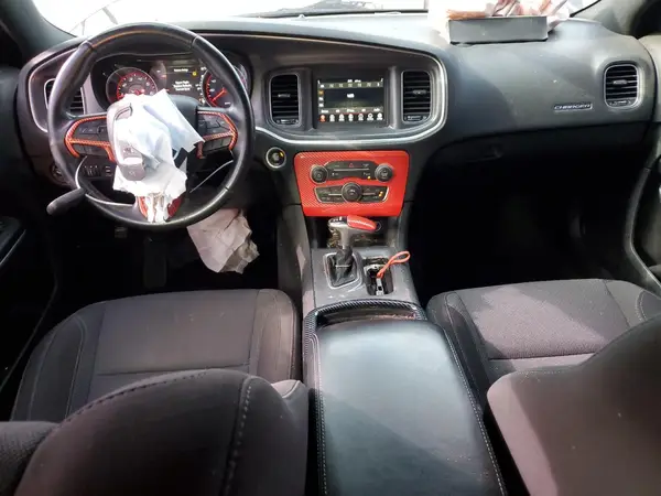 2C3CDXBG9KH707881 2019 DODGE CHARGER - Image 8