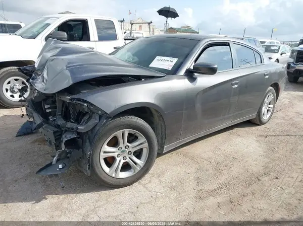 2C3CDXBG9KH710103 2019 DODGE CHARGER - Image 2