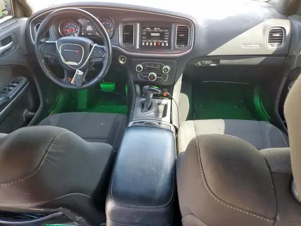 2C3CDXBG9KH713227 2019 DODGE CHARGER - Image 8