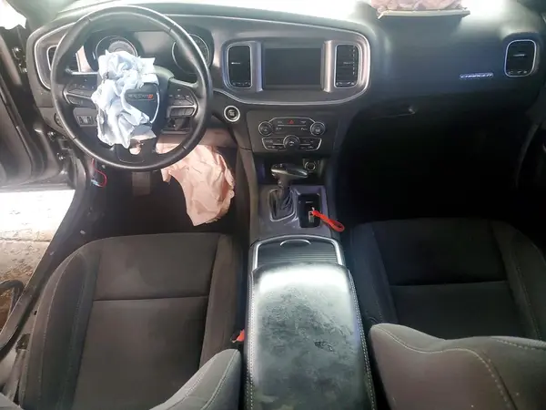 2C3CDXBG9KH718654 2019 DODGE CHARGER - Image 8