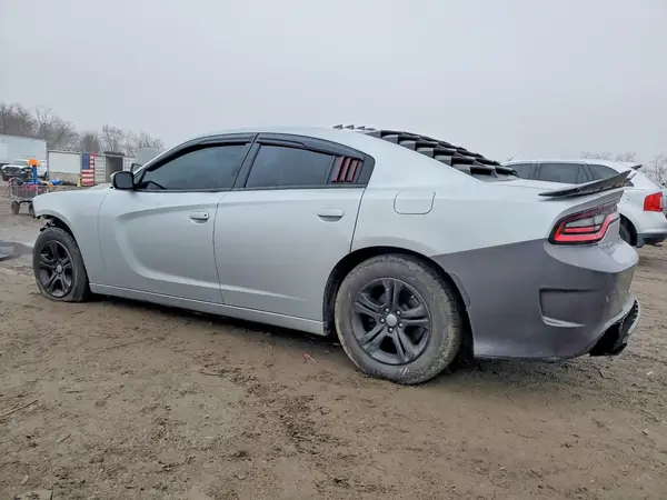 2C3CDXBG9KH720615 2019 DODGE CHARGER - Image 2