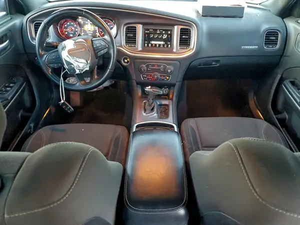 2C3CDXBG9KH721148 2019 DODGE CHARGER - Image 8