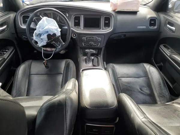 2C3CDXBG9KH725037 2019 DODGE CHARGER - Image 8