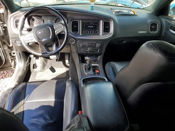 2C3CDXBG9KH725720 2019 DODGE CHARGER - Image 8