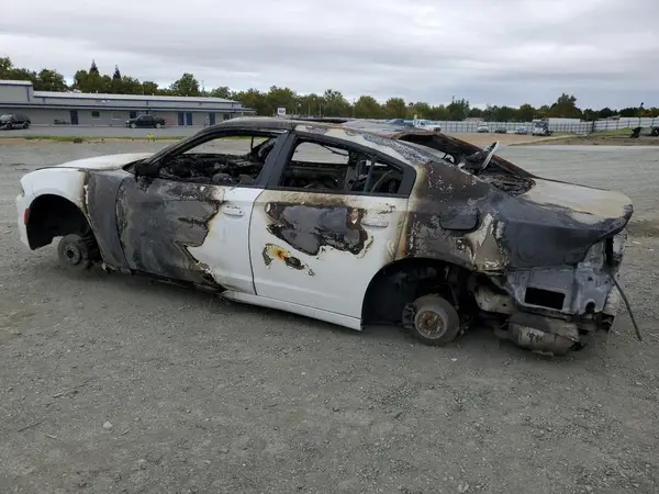 2C3CDXBG9KH728133 2019 DODGE CHARGER - Image 2