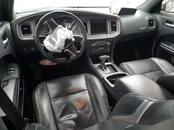 2C3CDXBG9KH752884 2019 DODGE CHARGER - Image 8