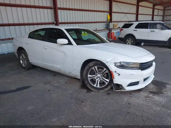 2C3CDXBG9LH118072 2020 DODGE CHARGER - Image 1