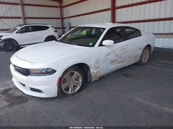 2C3CDXBG9LH118072 2020 DODGE CHARGER - Image 2