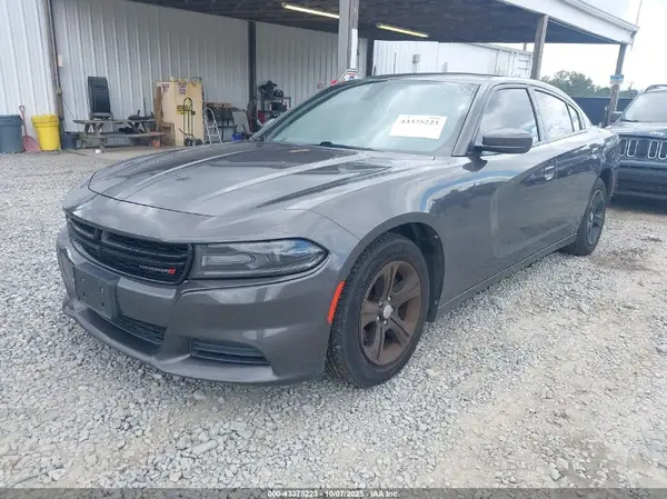 2C3CDXBG9LH140668 2020 DODGE CHARGER - Image 2
