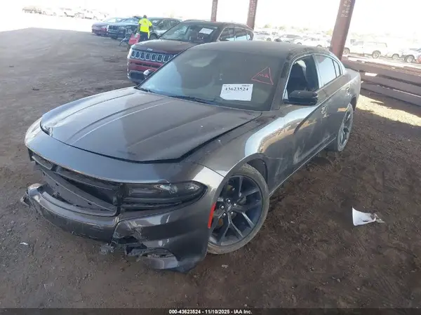 2C3CDXBG9LH192723 2020 DODGE CHARGER - Image 2
