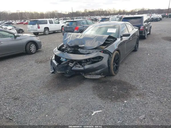 2C3CDXBG9LH207379 2020 DODGE CHARGER - Image 2