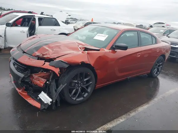 2C3CDXBG9LH208211 2020 DODGE CHARGER - Image 2