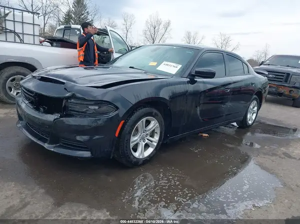 2C3CDXBG9LH214073 2020 DODGE CHARGER - Image 2