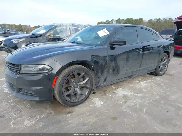 2C3CDXBG9LH238762 2020 DODGE CHARGER - Image 2