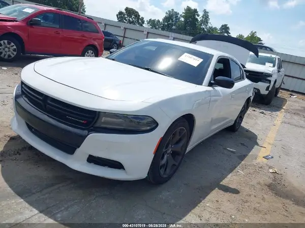 2C3CDXBG9LH238776 2020 DODGE CHARGER - Image 2