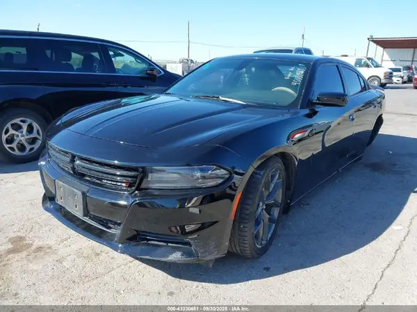 2C3CDXBG9MH561548 2021 DODGE CHARGER - Image 2