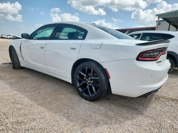 2C3CDXBG9NH106958 2022 DODGE CHARGER - Image 2