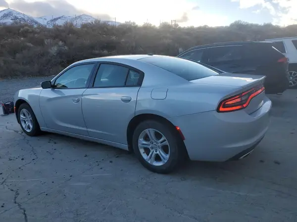 2C3CDXBG9NH261252 2022 DODGE CHARGER - Image 2