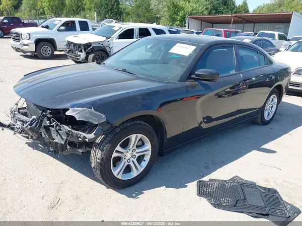 2C3CDXBG9PH530322 2023 DODGE CHARGER - Image 2