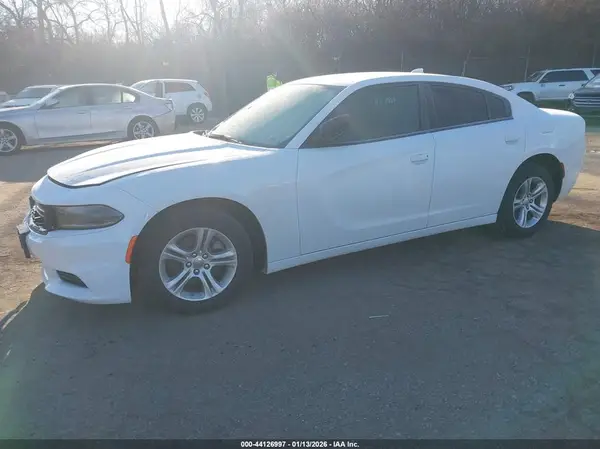 2C3CDXBG9PH563594 2023 DODGE CHARGER - Image 2