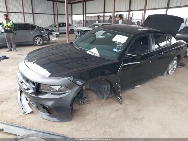 2C3CDXBG9PH579598 2023 DODGE CHARGER - Image 2