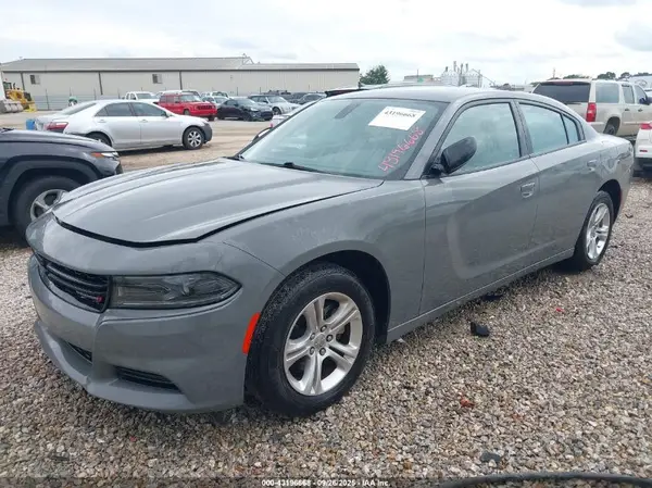 2C3CDXBG9PH587846 2023 DODGE CHARGER - Image 2