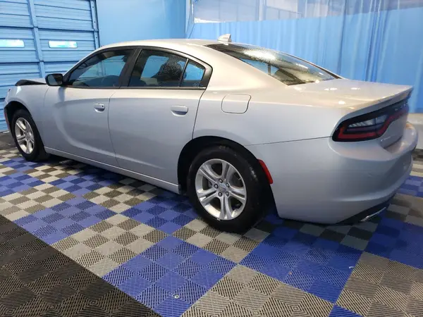 2C3CDXBG9PH702655 2023 DODGE CHARGER - Image 2