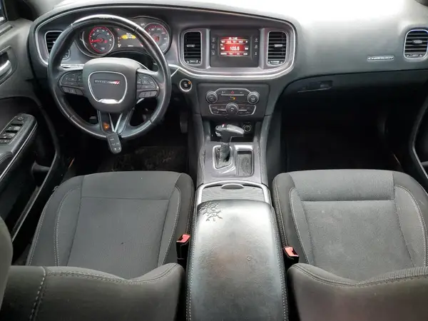 2C3CDXBGXGH109077 2016 DODGE CHARGER - Image 8