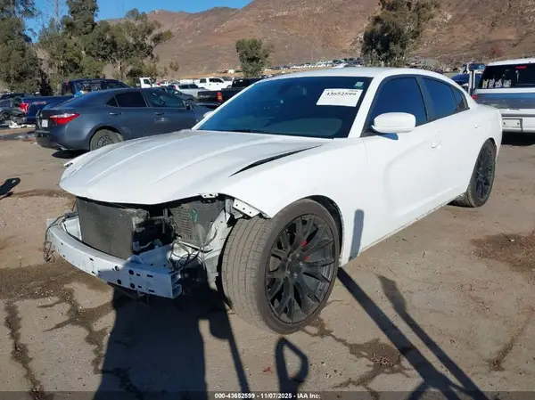 2C3CDXBGXGH121262 2016 DODGE CHARGER - Image 2