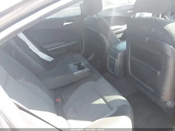 2C3CDXBGXGH303222 2016 DODGE CHARGER - Image 8