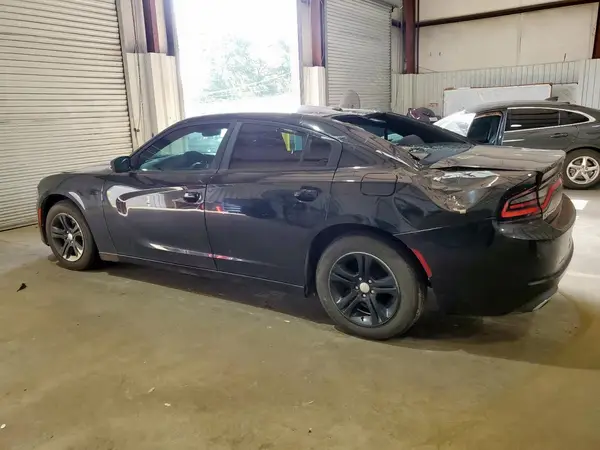 2C3CDXBGXGH307285 2016 DODGE CHARGER - Image 2