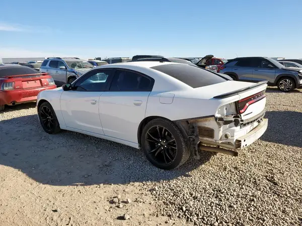 2C3CDXBGXGH356101 2016 DODGE CHARGER - Image 2