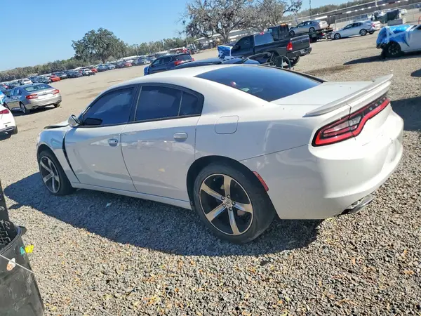 2C3CDXBGXHH628616 2017 DODGE CHARGER - Image 2