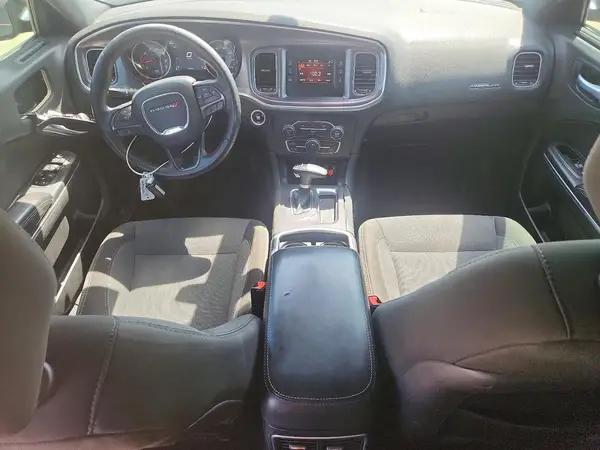 2C3CDXBGXHH629801 2017 DODGE CHARGER - Image 8