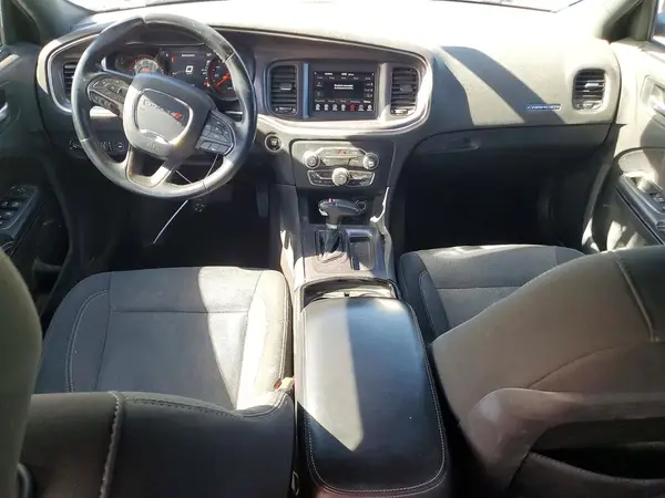2C3CDXBGXJH145729 2018 DODGE CHARGER - Image 8