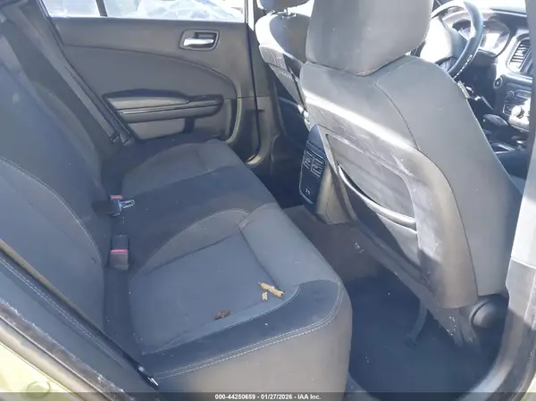 2C3CDXBGXJH163647 2018 DODGE CHARGER - Image 8
