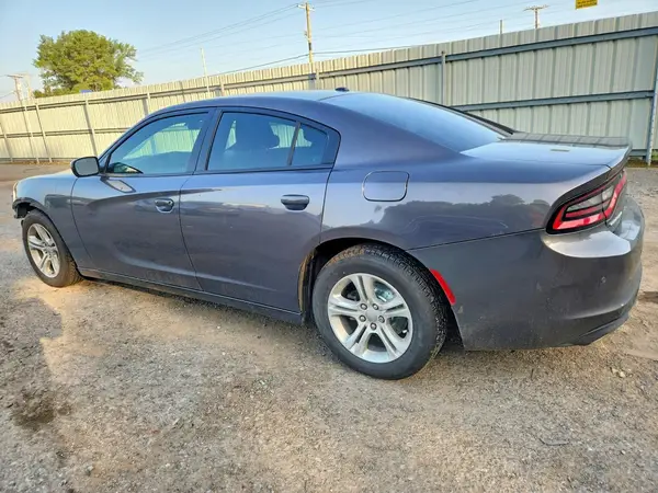 2C3CDXBGXJH173773 2018 DODGE CHARGER - Image 2
