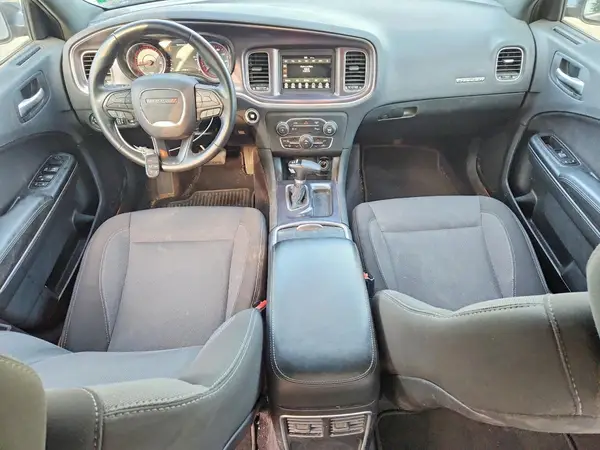 2C3CDXBGXJH173773 2018 DODGE CHARGER - Image 8